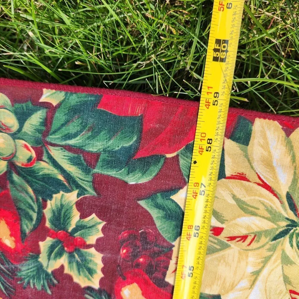 Christmas Tablecloth Large Red Green Gold Hallmark Design Fashion Industries